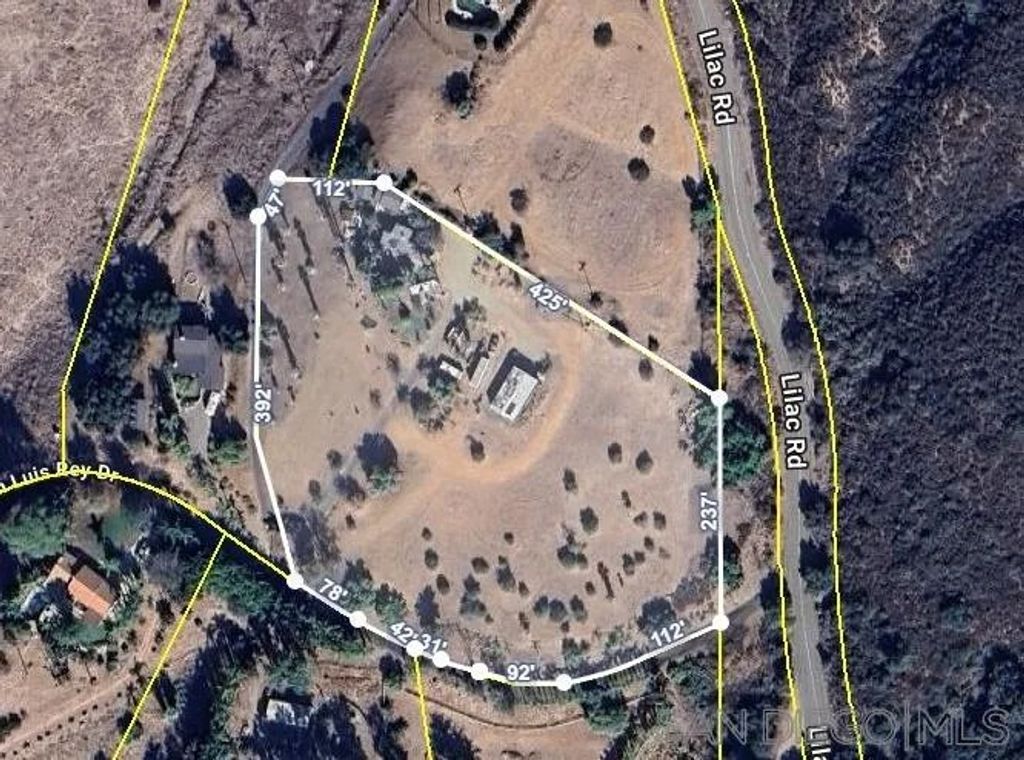 Photo of 11270 San Luis Rey Dr, Valley Center, CA 92082 (MLS # 250043556)