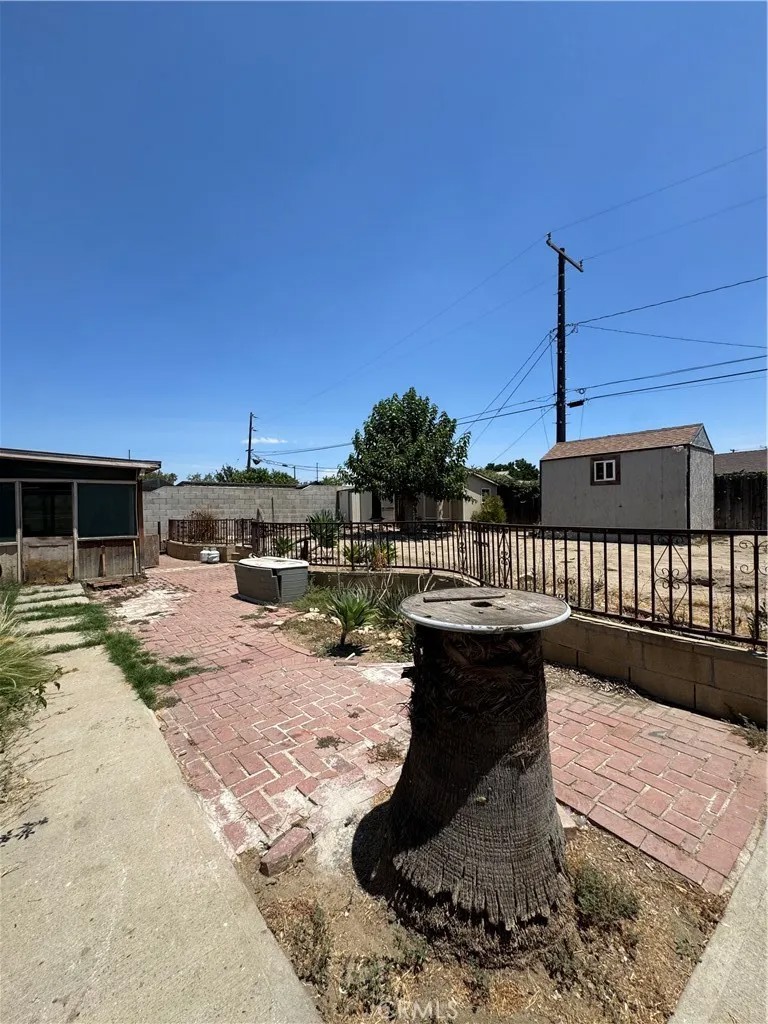 9765 Sycamore