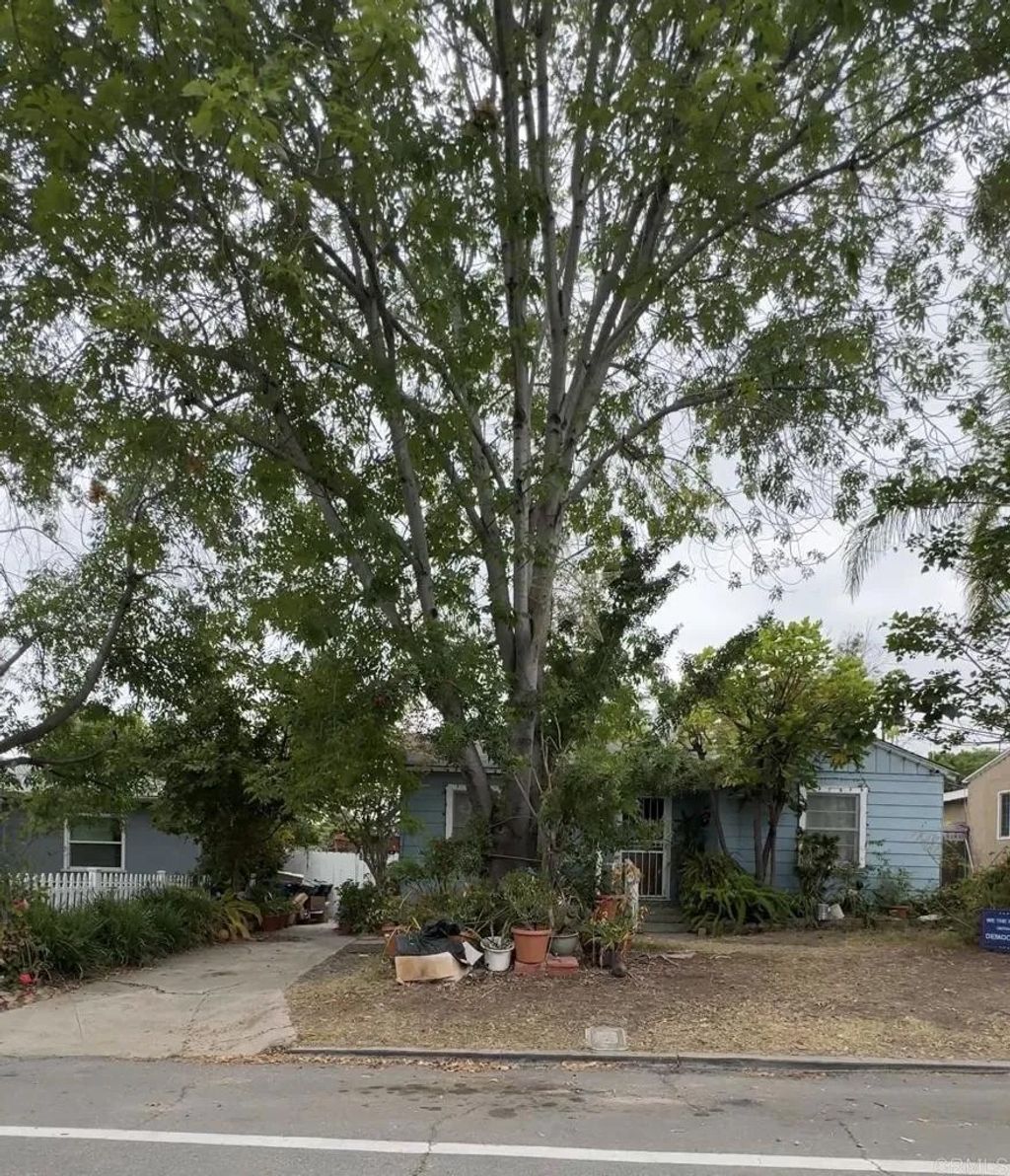 Photo of 4380 Pomona AVE, La Mesa, CA 91942 (MLS # PTP2604460)