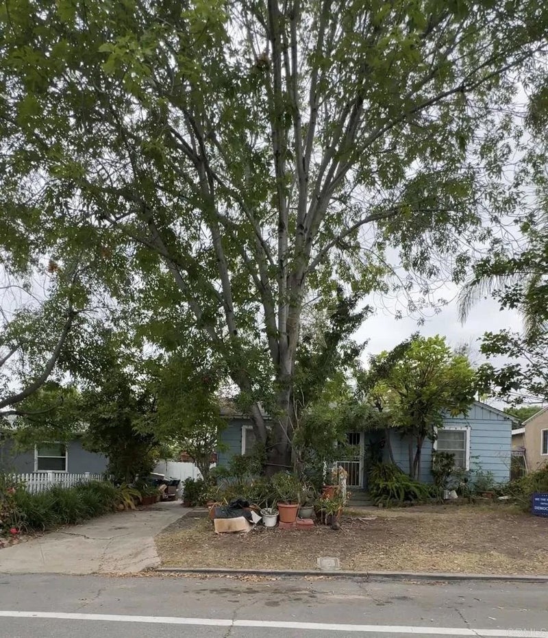 4380 Pomona