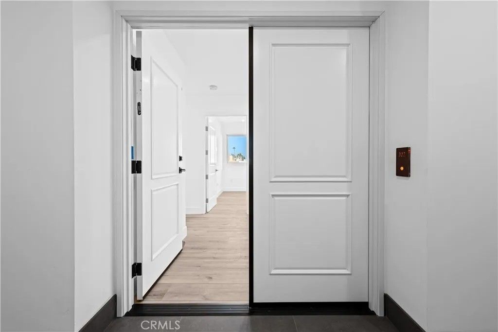 Photo of 4214 Fulton Avenue #302, Studio City, CA 91604 (MLS # SR25278382)