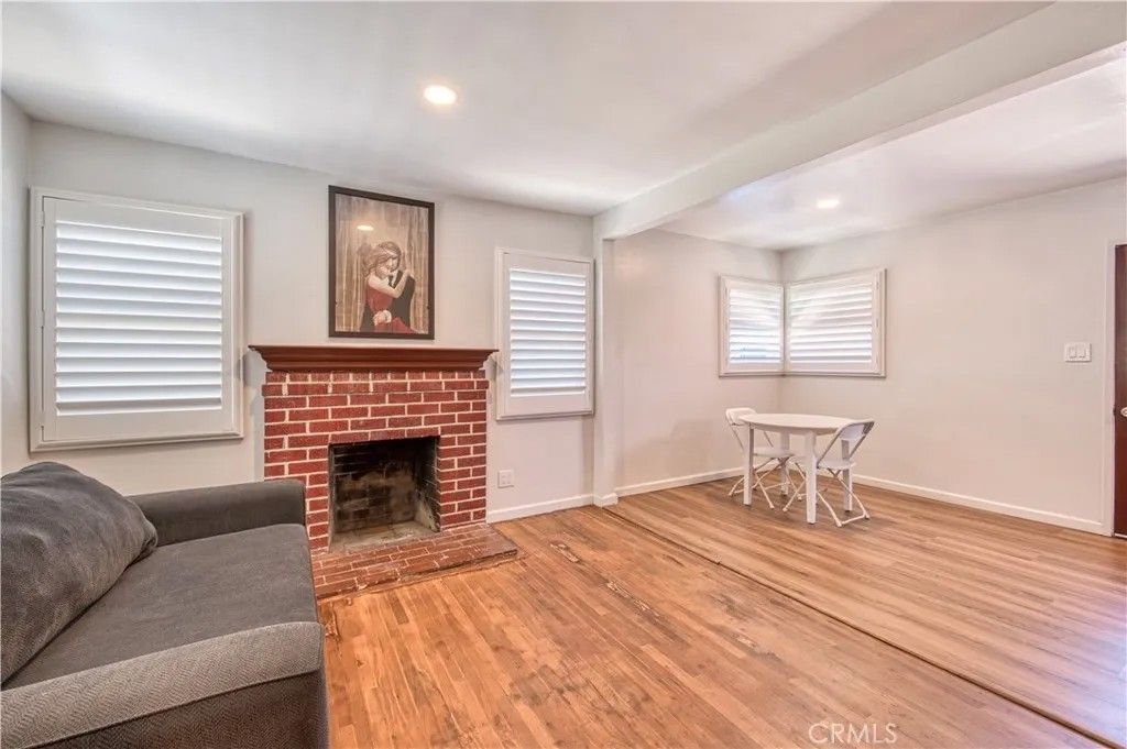 Photo of 2205 W 7th St, Santa Ana, CA 92703 (MLS # OC26088720)