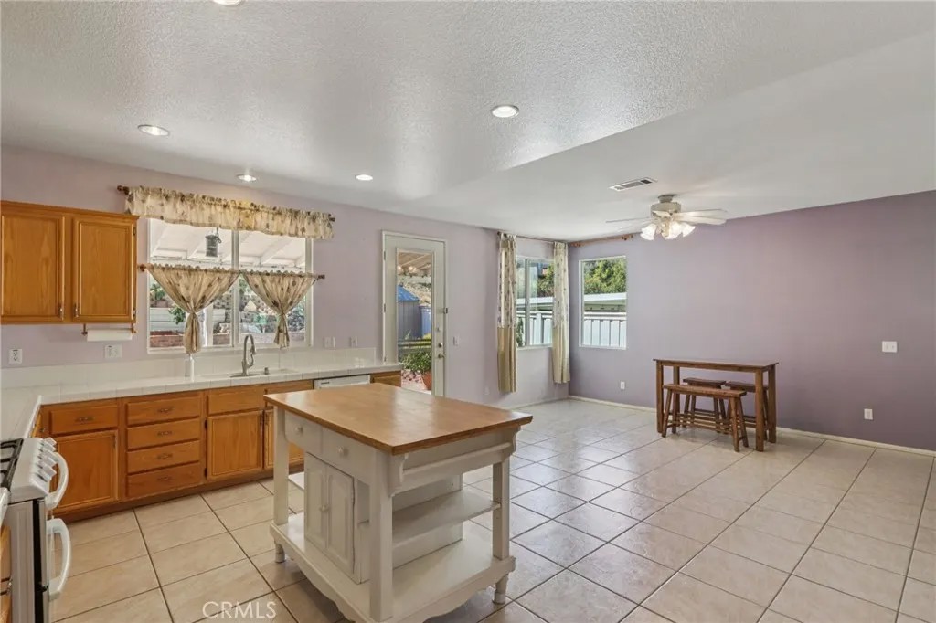 33165 Windward Way