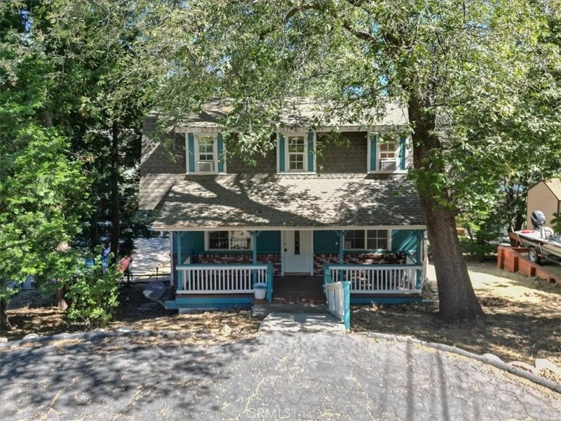 107 Pine Ridge