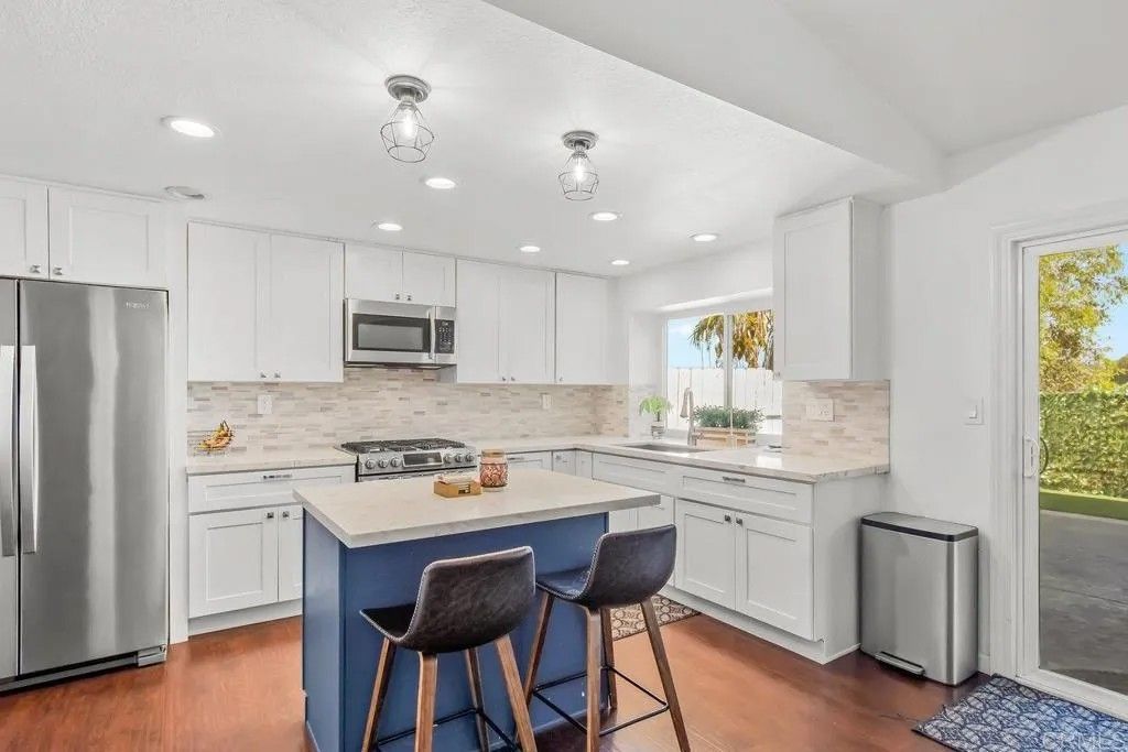 Photo of 731 Baylor Avenue, Bonita, CA 91902 (MLS # PTP2507377)