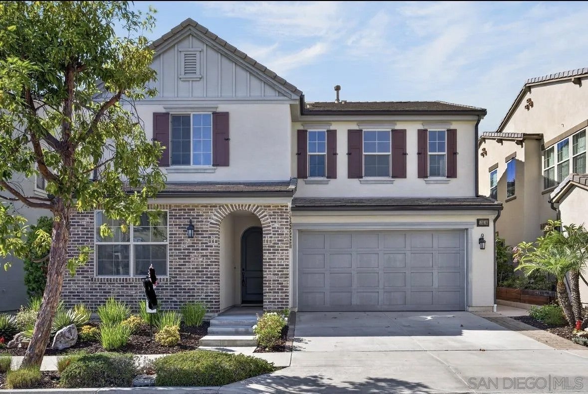 13516 Peach Tree Way