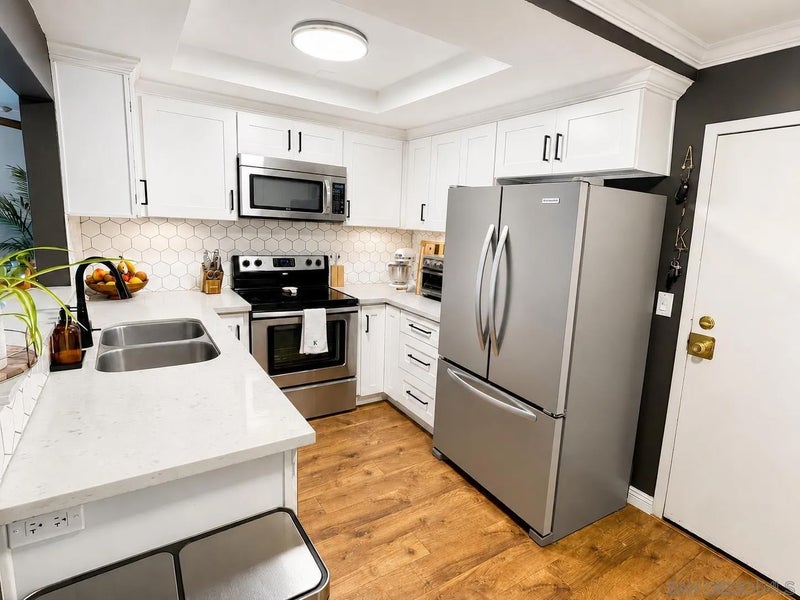 2930 Broadway Unit 48