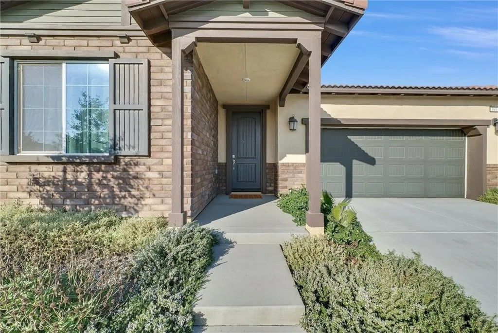 Photo of 3933 E Perdido Privado, Ontario, CA 91761 (MLS # OC25277677)