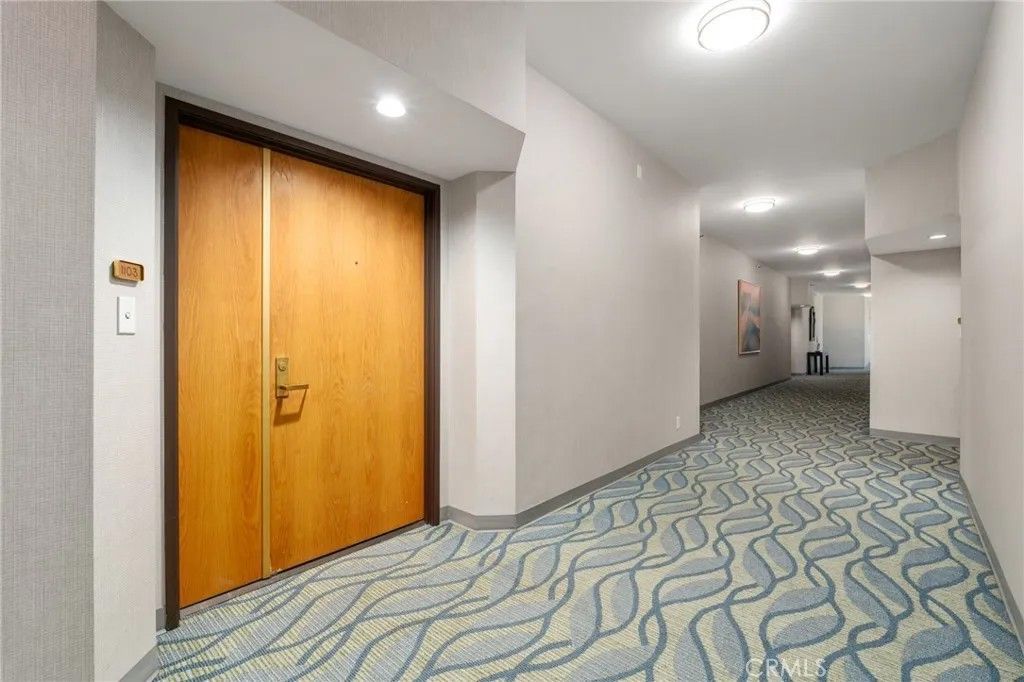 Photo of 1310 E Ocean Boulevard #1103, Long Beach, CA 90802 (MLS # SW25268969)