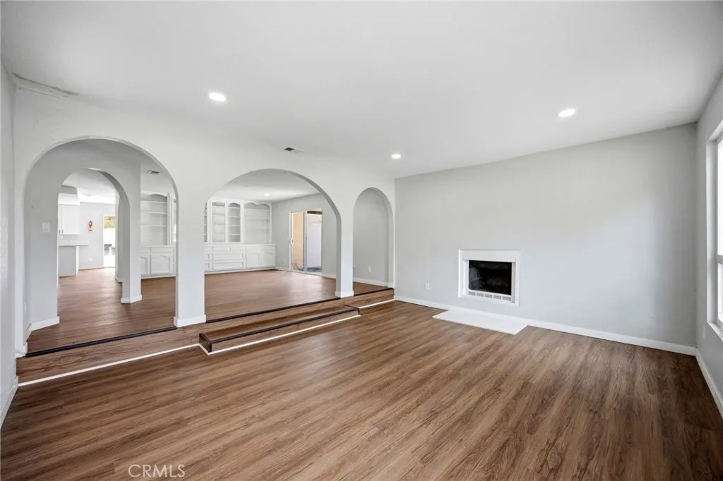 3110 Stoney Oak