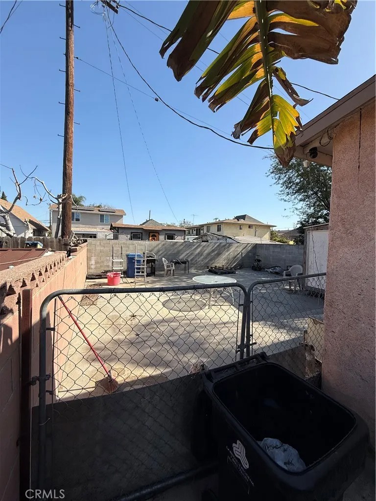 2044 Workman Street