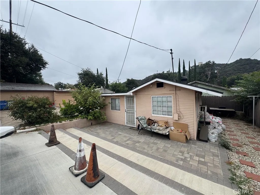 6940 Foothill Boulevard