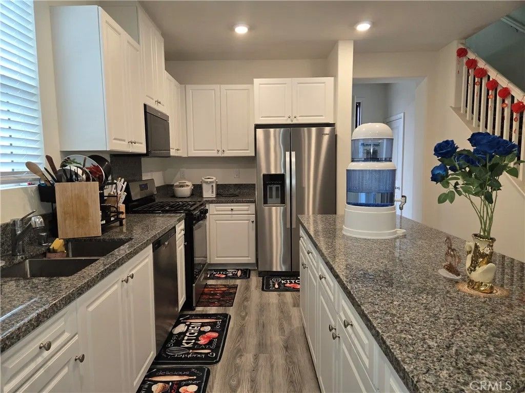 Photo of 10281 Trickle Lane, Riverside, CA 92503 (MLS # IG26095525)