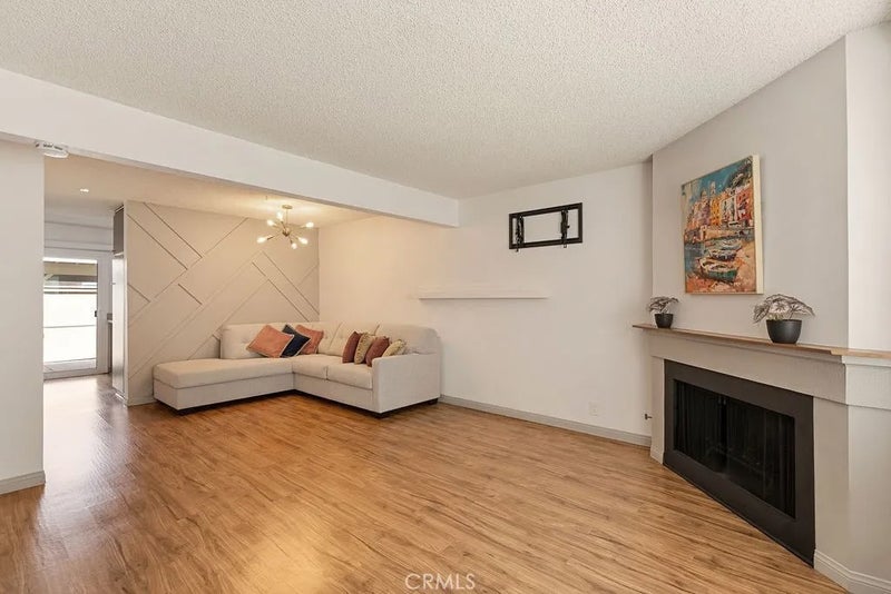 53 Fox Hollow