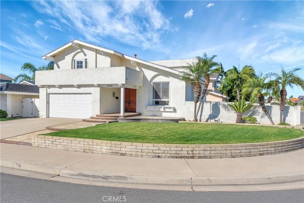 Photo of 19201 Sherborne Lane, Huntington Beach, CA 92646 (MLS # ND26065404)