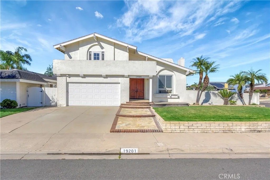 Photo of 19201 Sherborne Lane, Huntington Beach, CA 92646 (MLS # ND26065404)