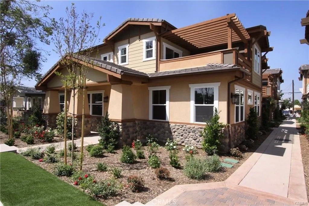 Photo of 155 N Wabash Avenue, Glendora, CA 91741 (MLS # PF26008058)