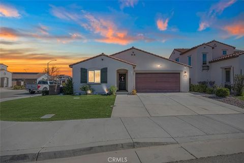 Photo of 29102 Larch, Lake Elsinore, CA 92530 (MLS # IG26048914)