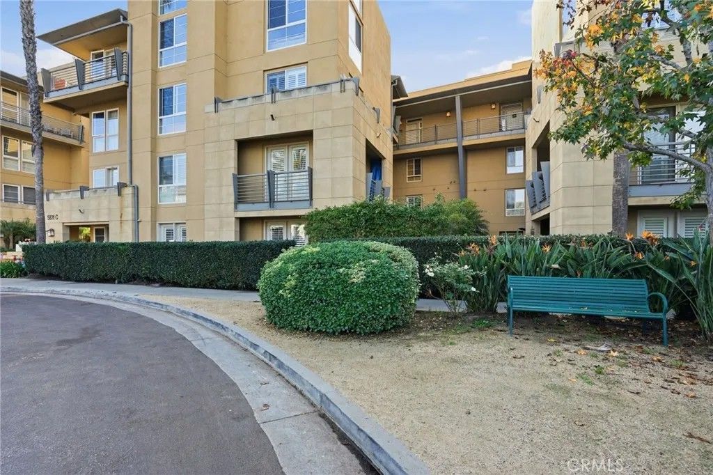 Photo of 5831 Seawalk Dr #240, Playa Vista, CA 90094 (MLS # PW25277259)