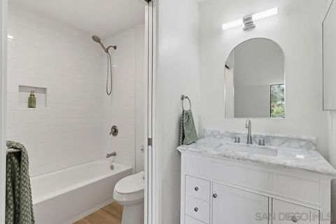 Tiny photo for 6214 Agee St #41, San Diego, CA 92122 (MLS # 260006953)