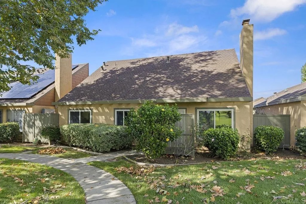 10573 Caminito Flores