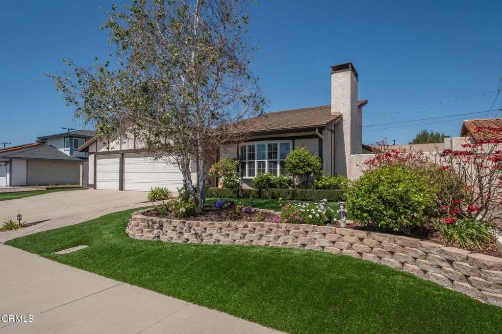 Photo of 2849 Los Nogales Avenue, Camarillo, CA 93010 (MLS # V1-35767)