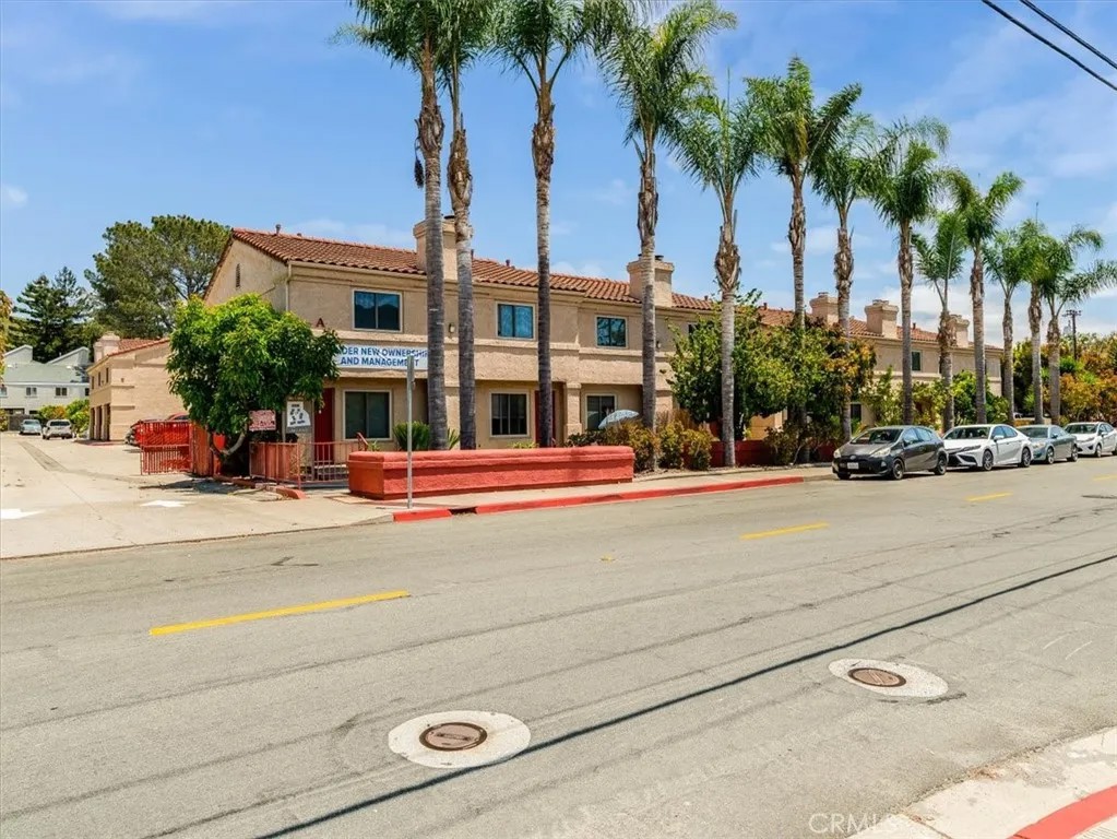60 Casa Street