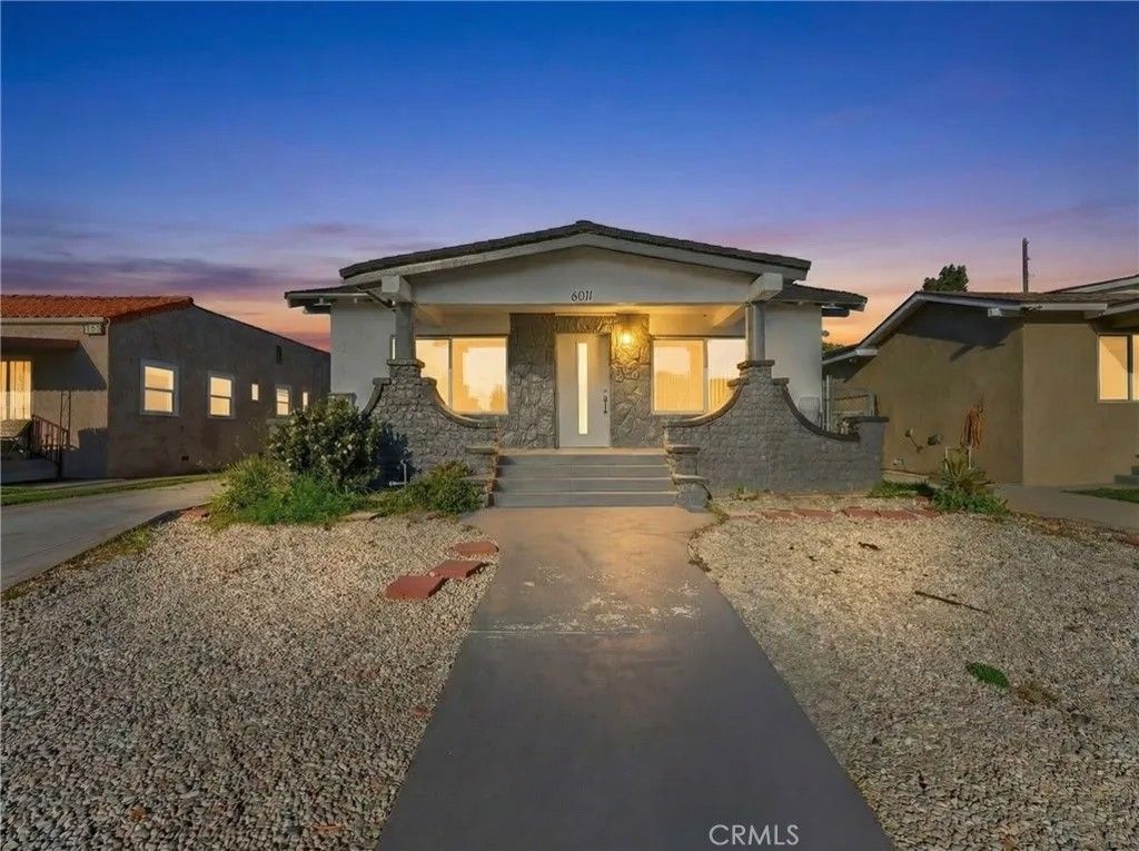 Photo of 6011 Arlington Ave, Los Angeles, CA 90043 (MLS # RS26050452)