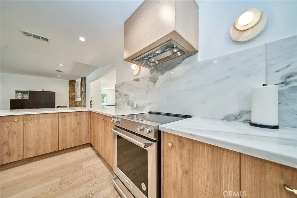 2532 Crooked Creek