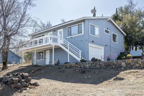 2616 Bonita Vista Dr Julian CA 92036