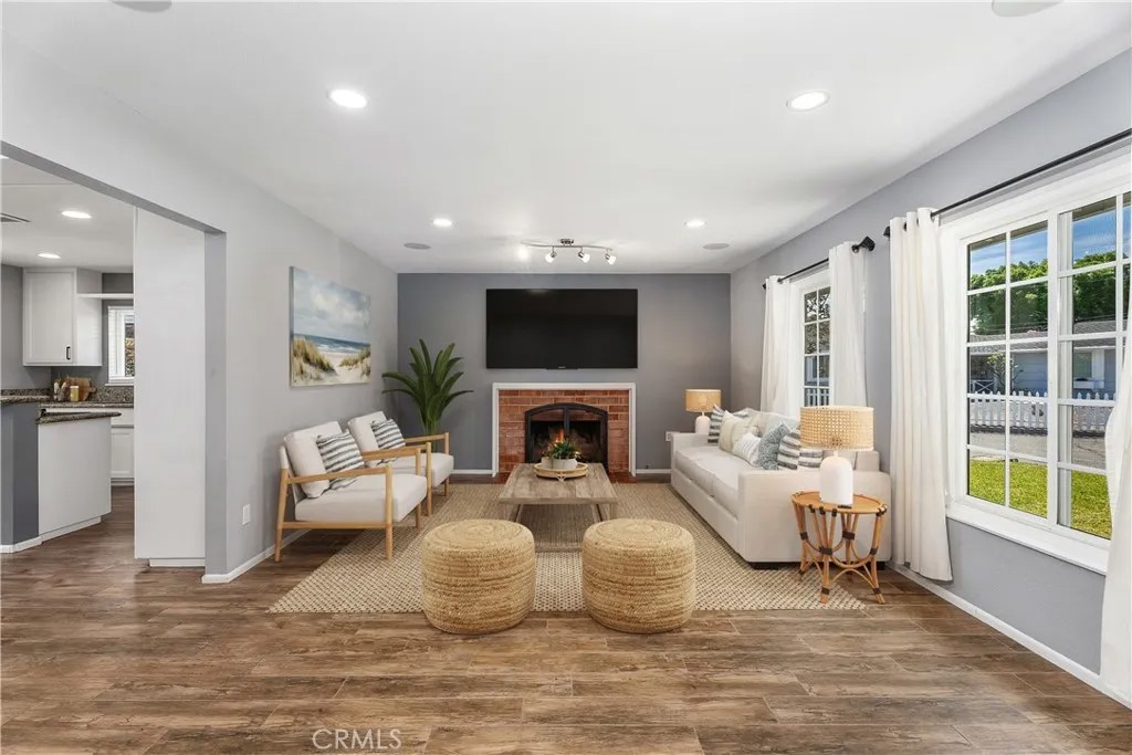 1566 Corsica Place