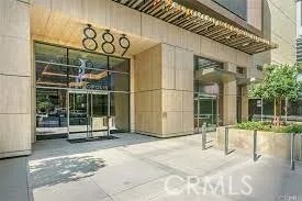 889 Francisco Street 2901