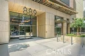 889 Francisco Street 2901