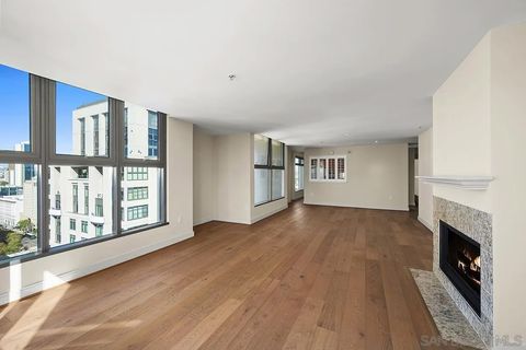 Tiny photo for 645 Front Street #2102, San Diego, CA 92101 (MLS # 250043159)