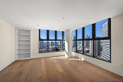 Tiny photo for 645 Front Street #2102, San Diego, CA 92101 (MLS # 250043159)