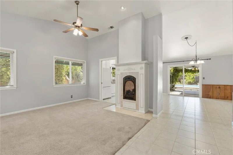 898 Yosemite Drive