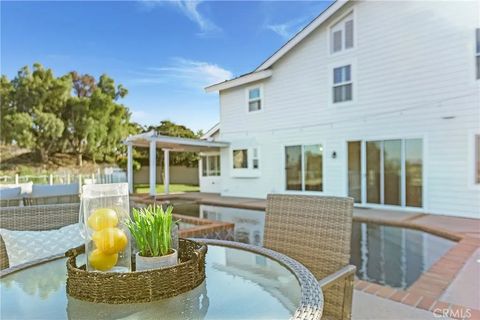 Tiny photo for 31 Russell Ln, Laguna Niguel, CA 92677 (MLS # OC25243879)
