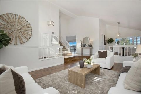 Tiny photo for 31 Russell Ln, Laguna Niguel, CA 92677 (MLS # OC25243879)
