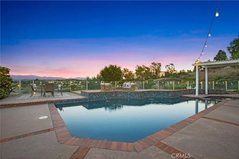 Tiny photo for 31 Russell Ln, Laguna Niguel, CA 92677 (MLS # OC25243879)