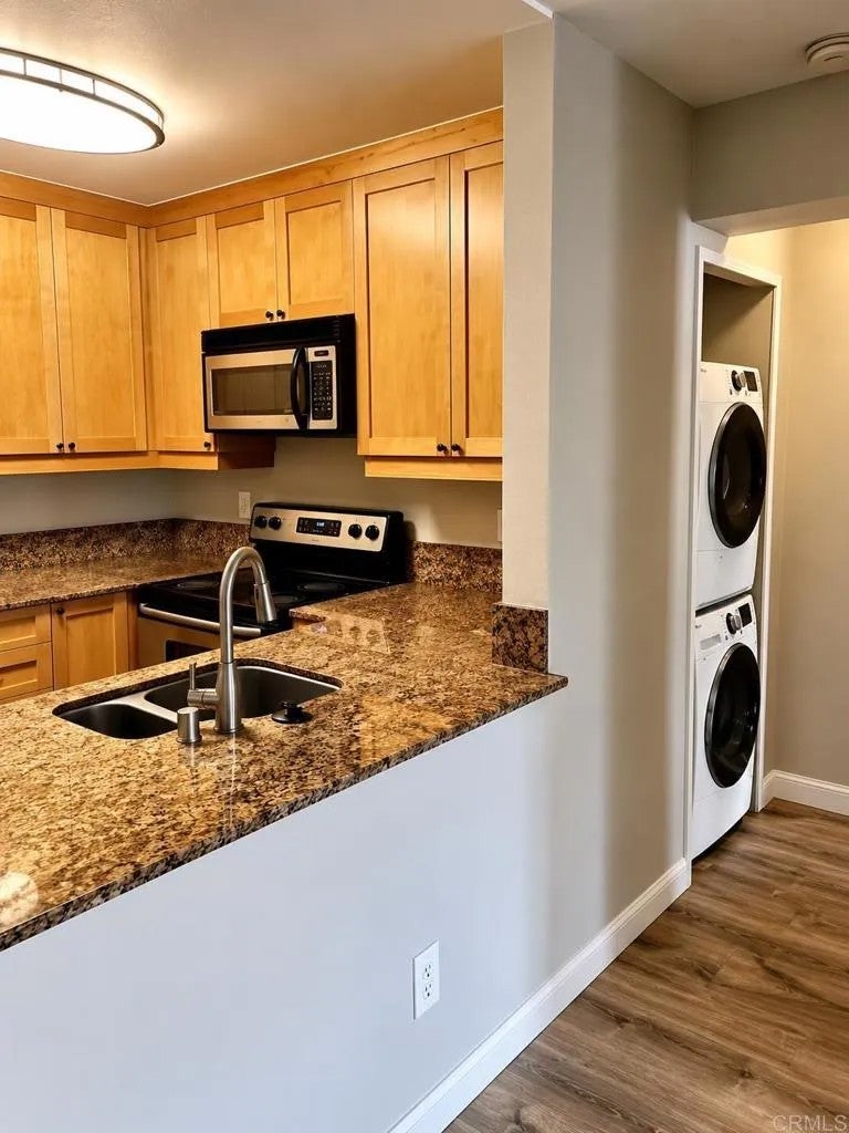 3520 Lebon Drive 5128