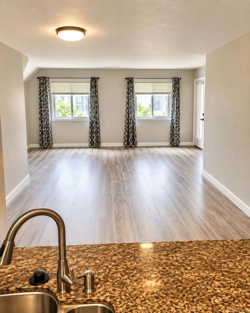 3520 Lebon Drive 5128