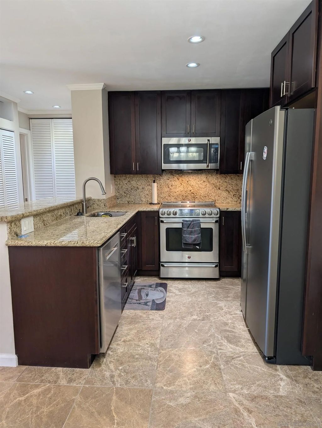 Photo of 1855 Diamond St #121, San Diego, CA 92109 (MLS # 2600089)