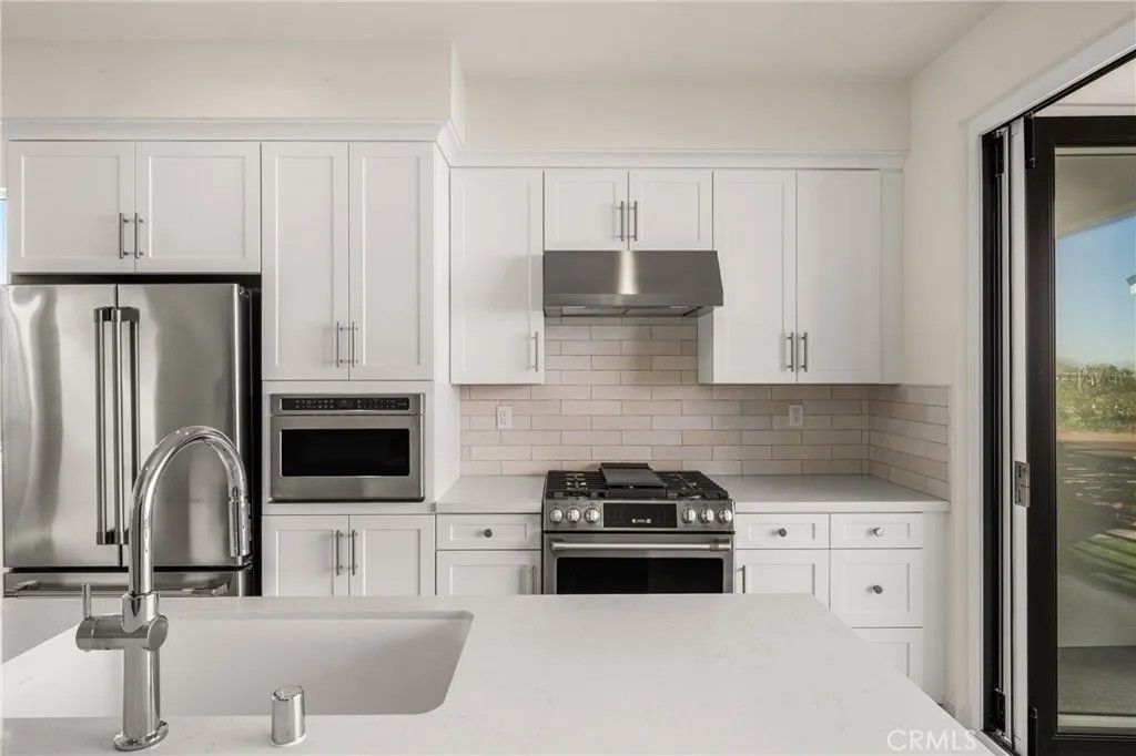 Photo of 19031 Main St #101 St, Huntington Beach, CA 92648 (MLS # NP26053846)