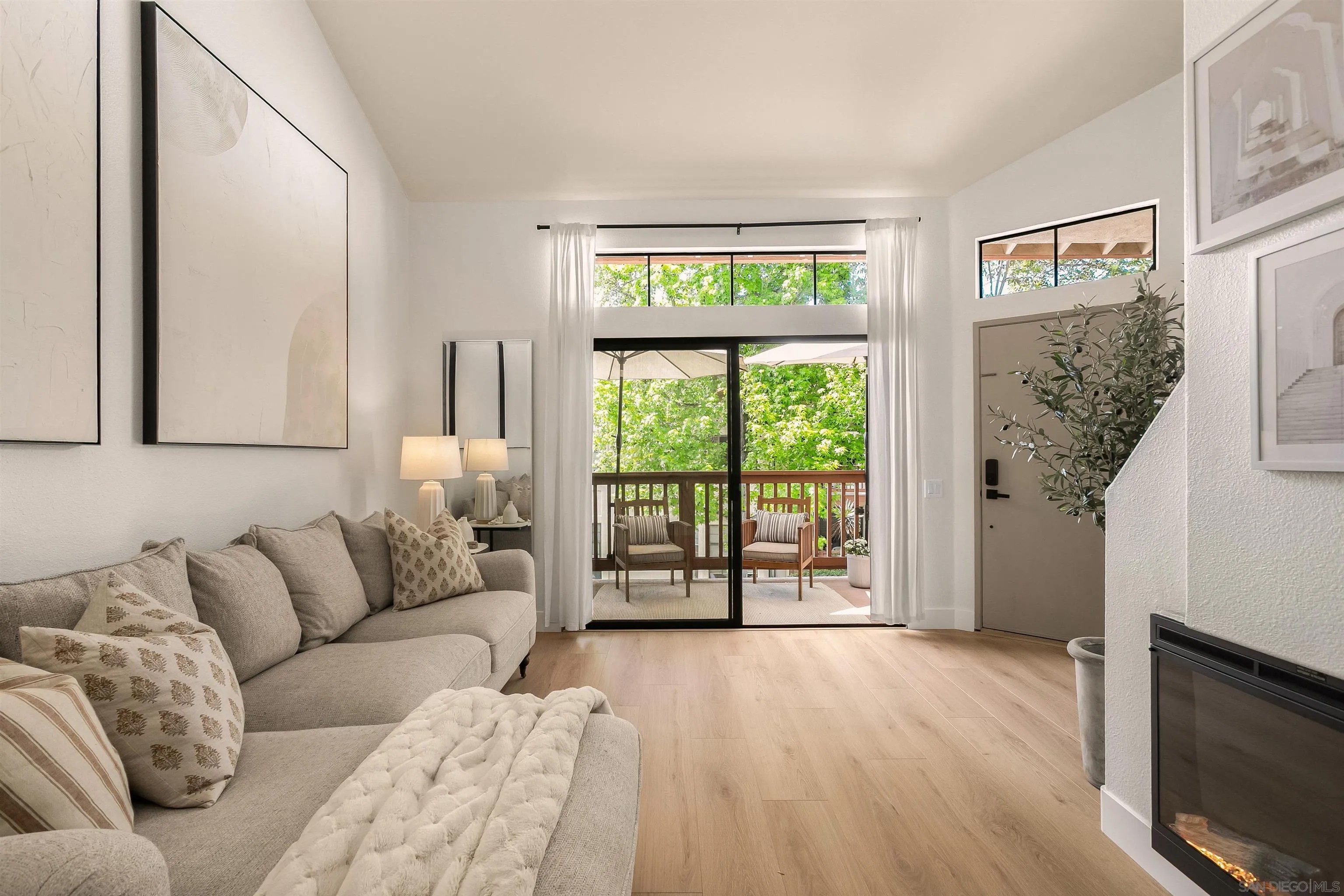 4049 Carmel View Rd 82