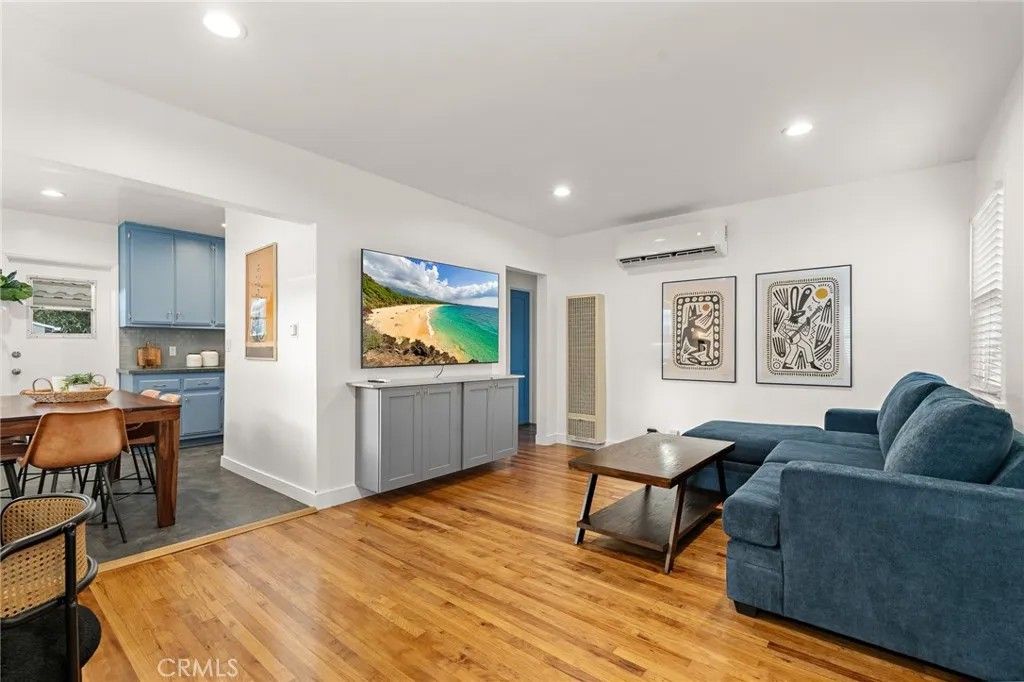 Photo of 5027 W 135th St, Hawthorne, CA 90250 (MLS # SB25269269)