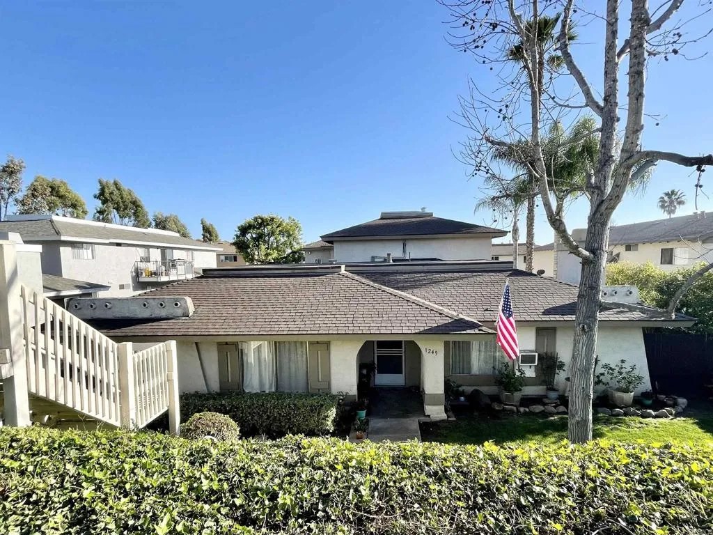 1249 Arcadia Avenue