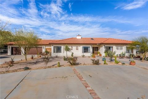 Photo of 8549 W Avenue D2, Lancaster, CA 93536 (MLS # SR26034486)