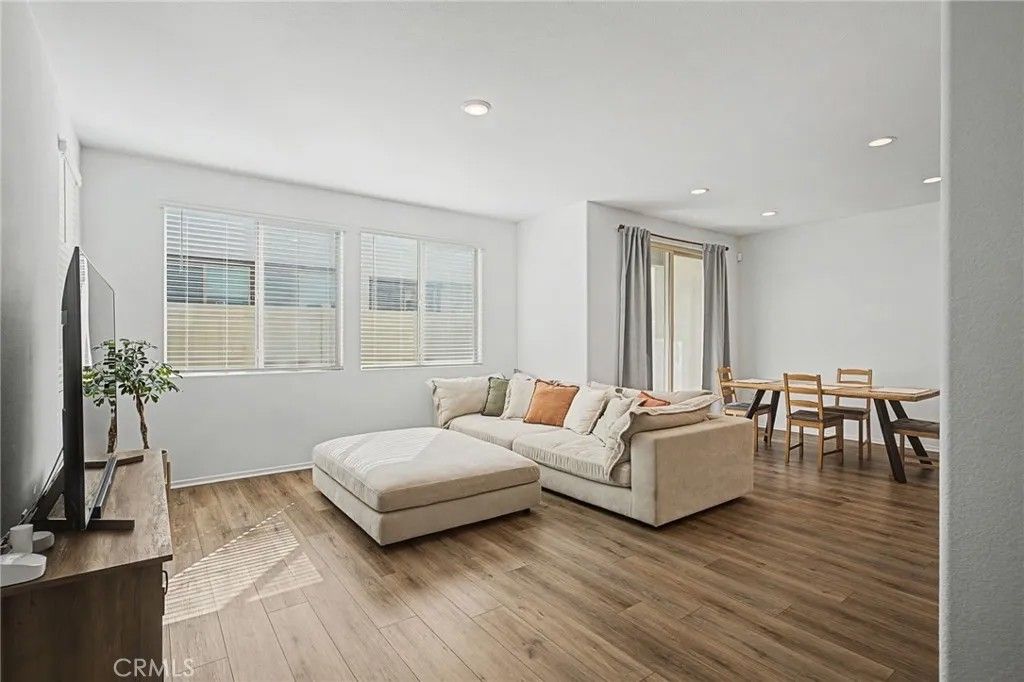 Photo of 29330 Bovenzi Court, Winchester, CA 92596 (MLS # SW26042185)