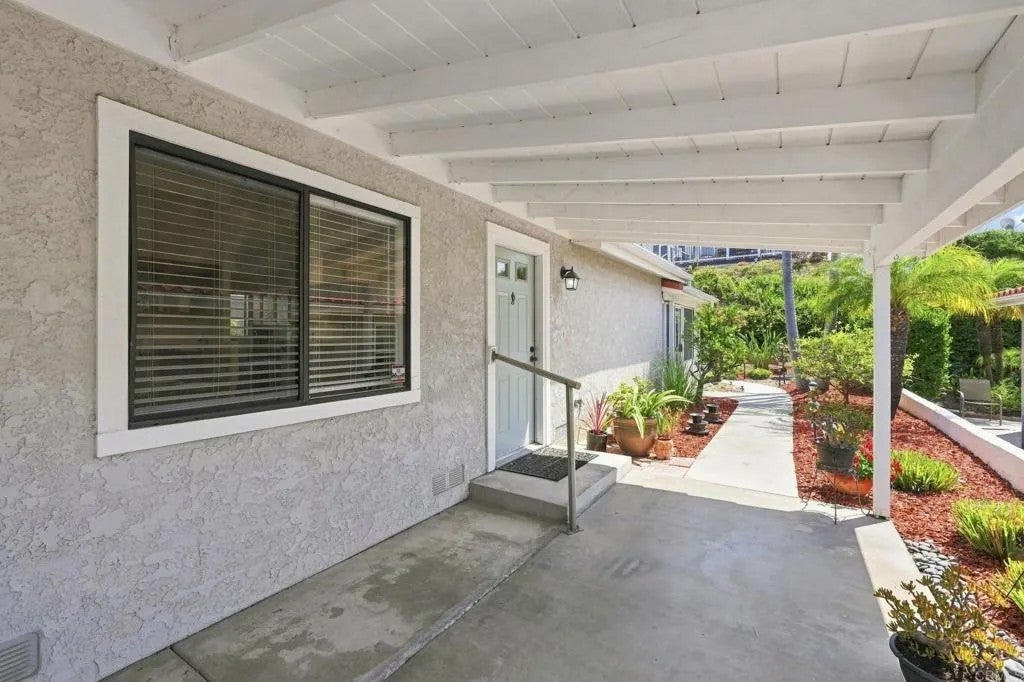 2010 W San Marcos Boulevard 27