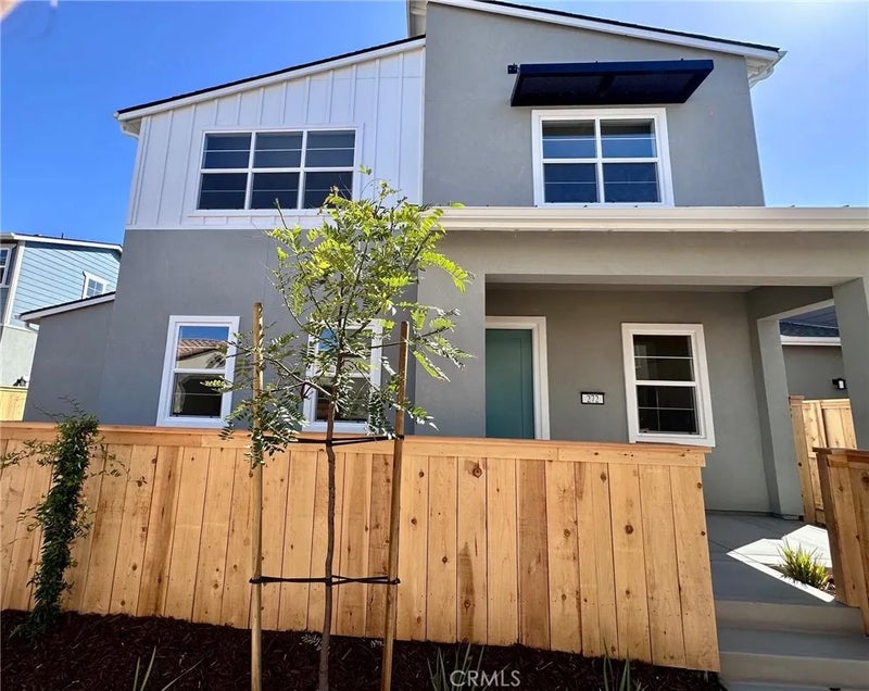 272 Memphis Belle Way